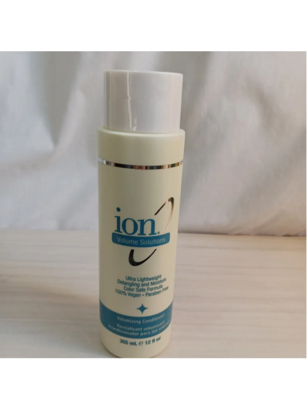 Ion Volume Solutions Ultra Lightweight Detangling And Moisture Conditioner 12 Oz
